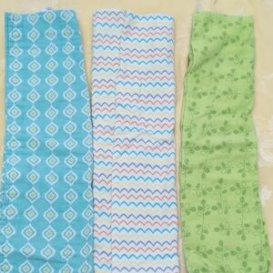 Luvable Friends Burp Cloths